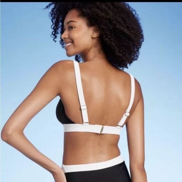 NWT- Shade & Shore- Black White Wide Band Triangle bikini top- Size XS - Picture 2 of 8